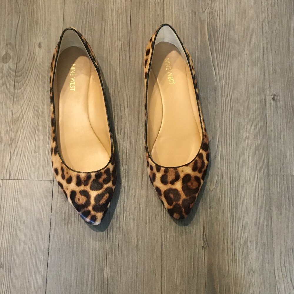 Nine West Speakup Almond Toe Flats 8 1/2 Leopard